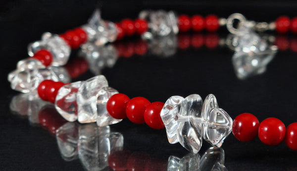 Halsband Bergkristall & Röd Jade