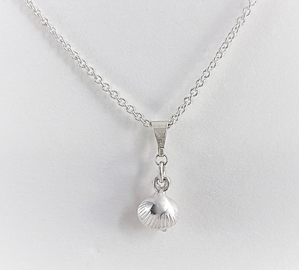 Halsband Silversnäcka & Vit Pärla